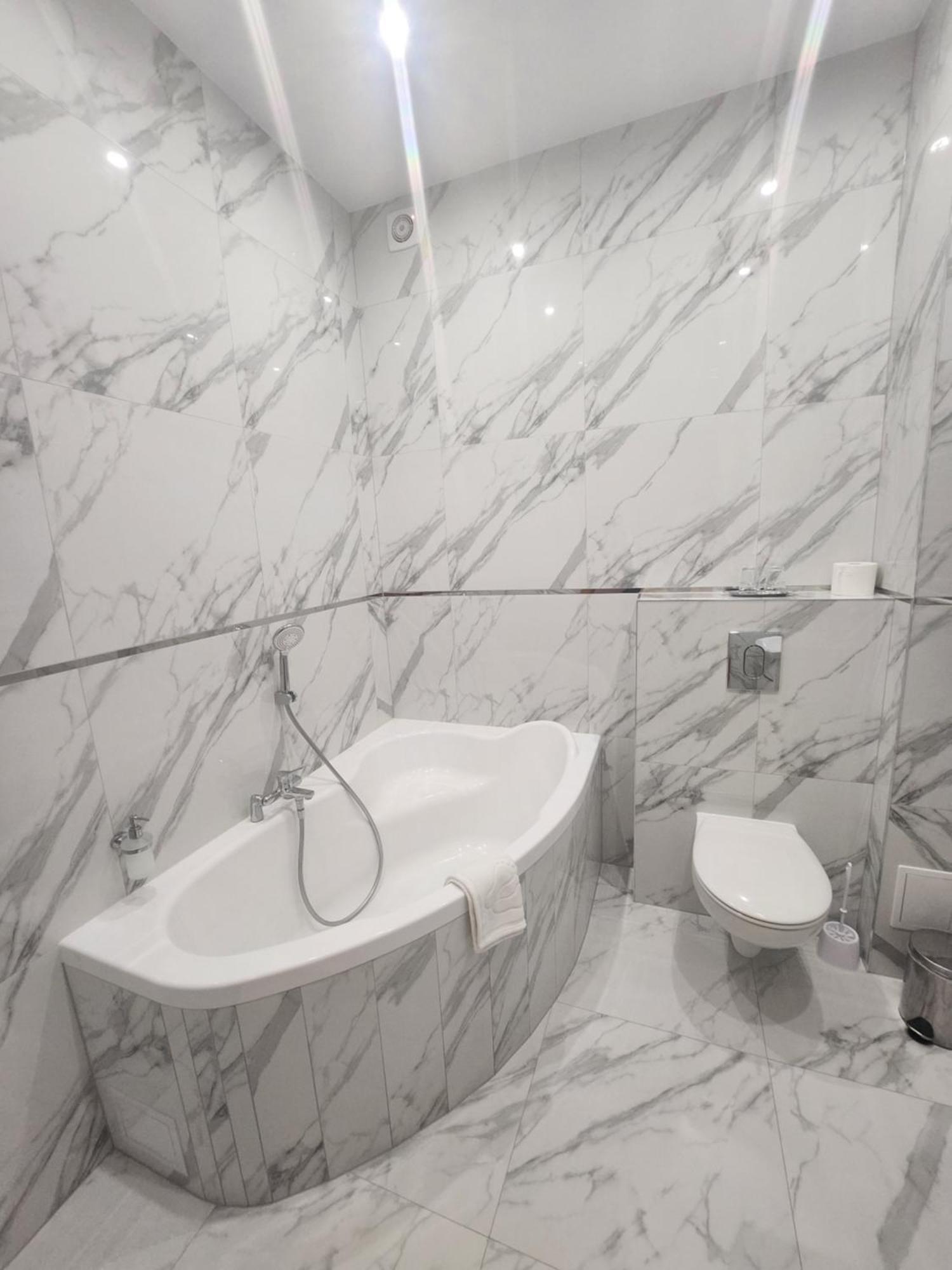 נובה Hotel Dowhan מראה חיצוני תמונה